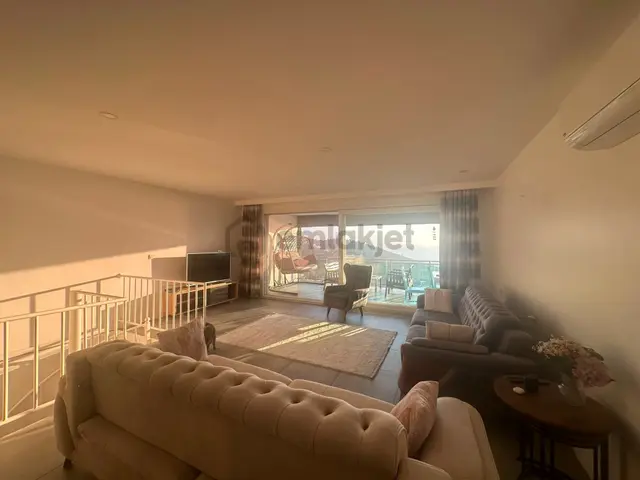 Deniz Manzaralı 3+1 Kiralık Daire 5