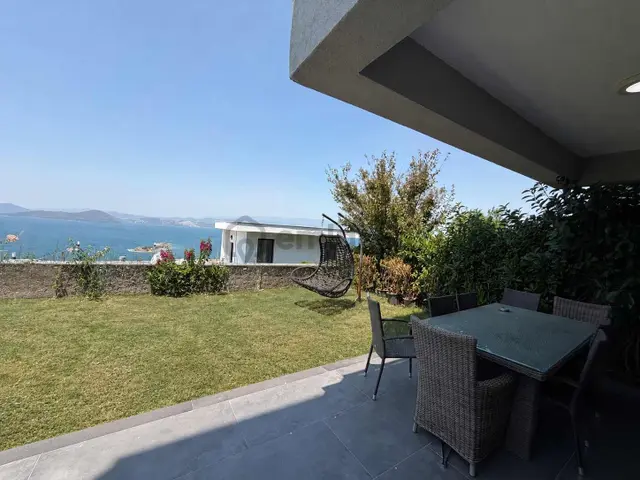 Milas Bodrum Arası Boğaziçi 3+1 Deniz Manzaralı Dubleks 1