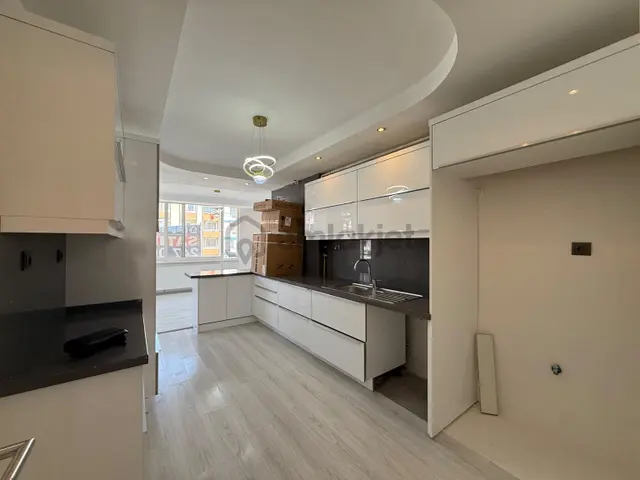 Seyhan Baraj Yolu Blv Üzeri 4+1 Sümer Mh Satılık Daire Kaçmazzzzz 1