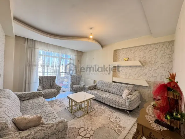 Fabrika Mahallesinde Acil Satılık 4+1 Lüks Daire 3