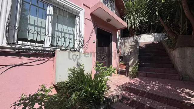 Sarıyer Yeni Mahalle'de Deniz Manzaralı 2+1 Bahçeli Daire 2