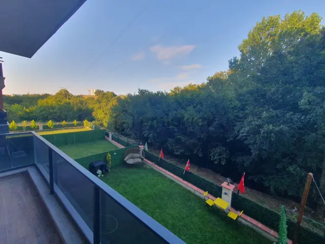 Altın Emlak’ Tan Yuvacık'ta Esila Park Sitesinde Kiralık 3+1 Dubleks Daire 1