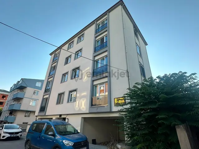 Büyükçekmece Muratçeşme De Satılık 2+1 85 M2 Daire Kat Mülkiyetli 1