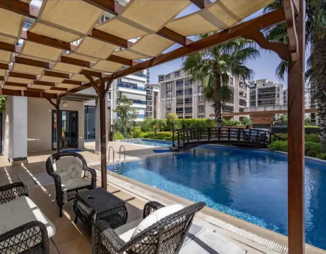 Remax Advantage'den 23 Nisan'da Lüks Fulleşyalı3+1 Kiralık Daire 3