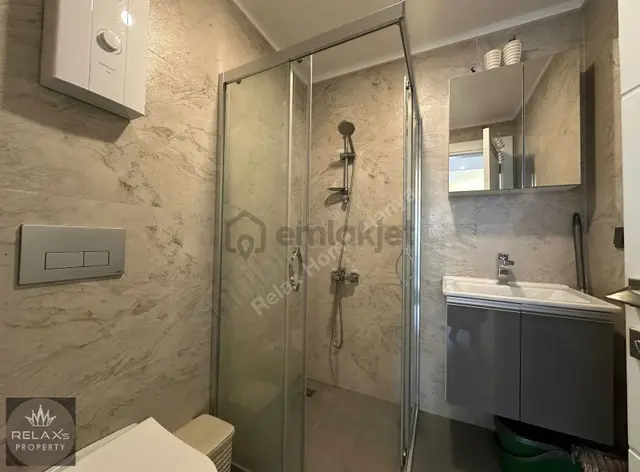 Damlataş Bölgesi Site İçerisinde 1+1 Cleoptra Plajına 300 Metre 2