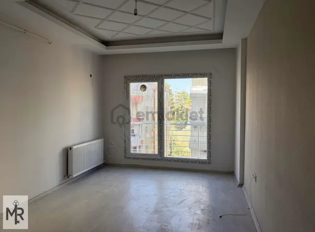 Mr Acabey Emlaktan Şehrin En Merkezinde Satılık 1+1 Arakat Daire 4