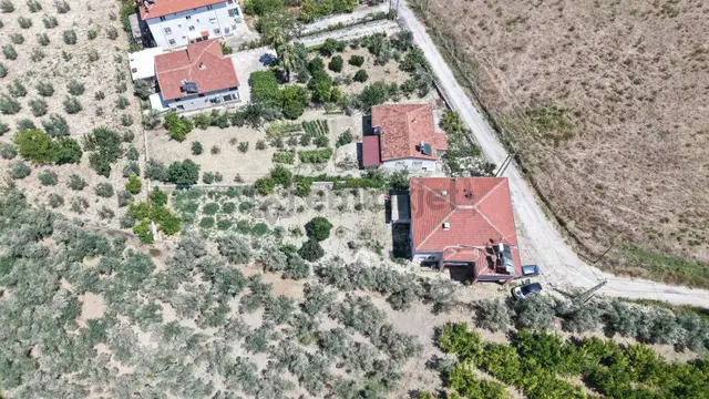 Manavgat Yavrudoğanda 1 Dönüm Üzerinde Müstakil 2 Katlı Ev 3