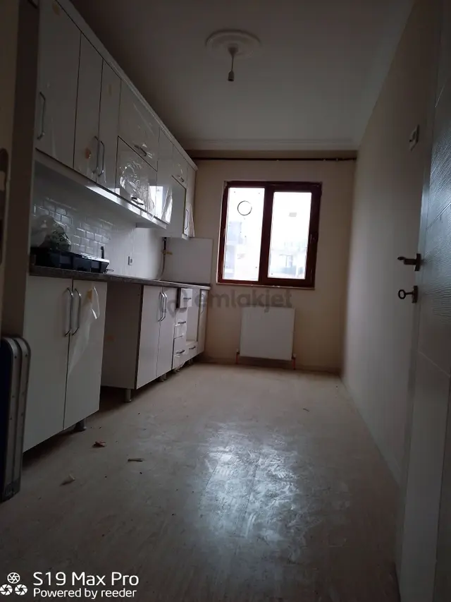 Yalova Çınarcık Teşvikiye Plajlar Mevkiinde Deniz Manzaralı Yeni Binada Satılık Daire 2+1 1