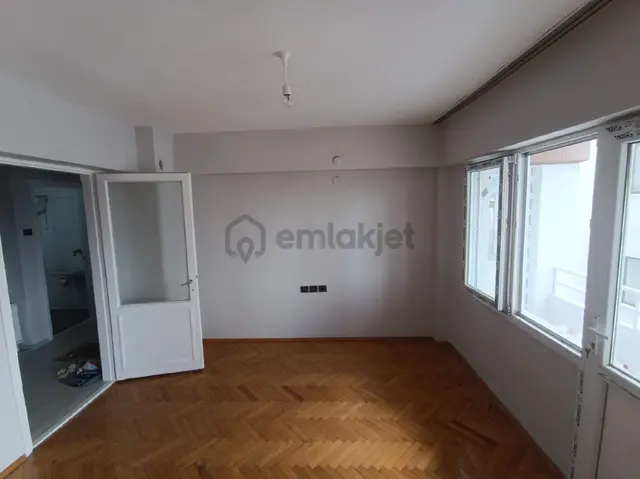 Atatürk Bulvarında 3+1 Kiralık Daire 5