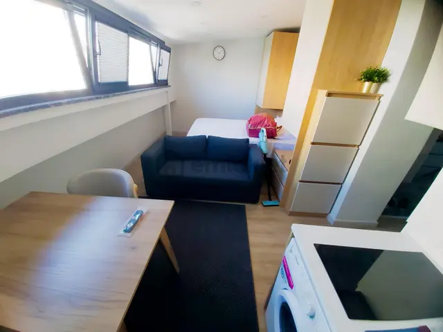 Aktaş'tan 2 Yıllık Binada Marmaraya 3 Dakika 1+0 Eşyalı Daire 4