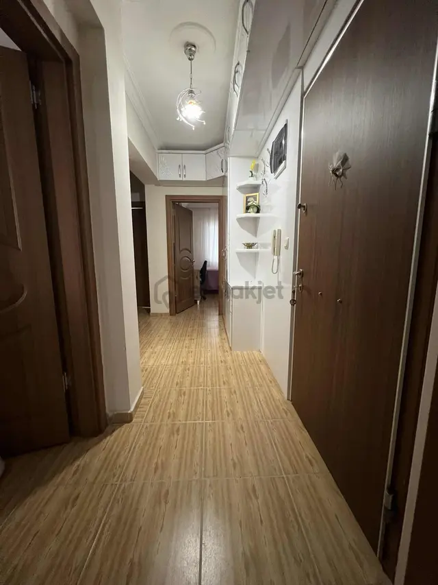Didim Efeler'de 4+1 Eşyalı Satılık Dubleks 3
