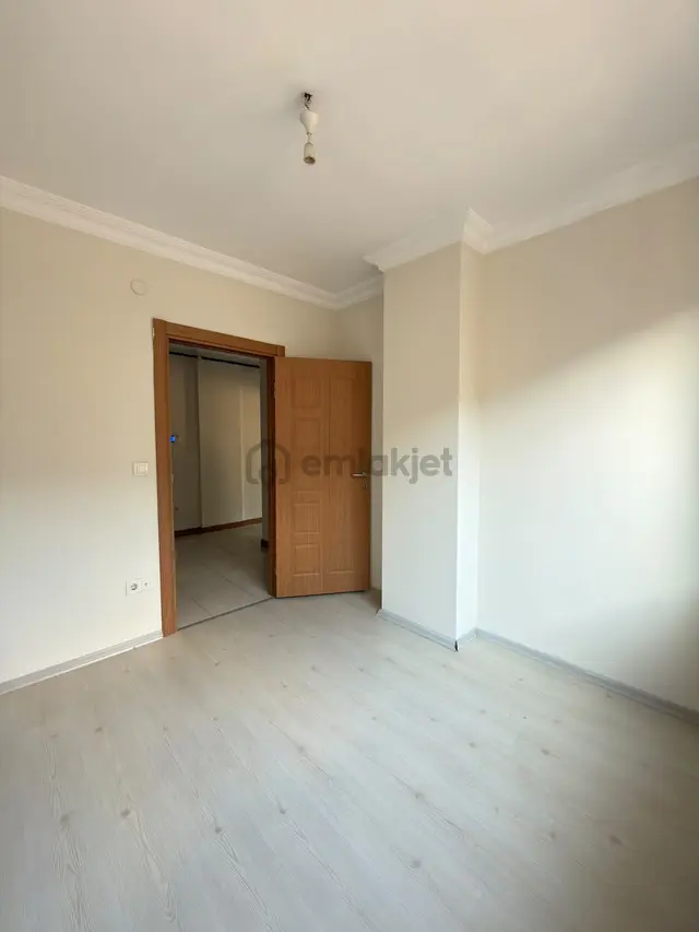 Mas Grup'tan Safa Mah. Merkezi Konumda Kiralık 2+1 Daire 4