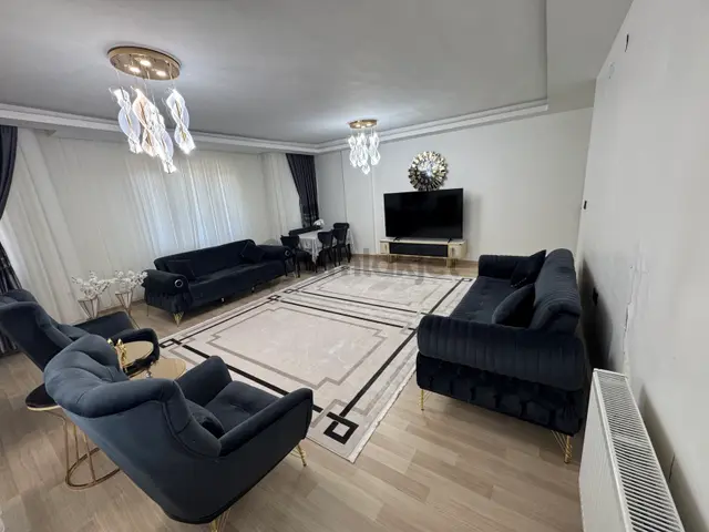 Kantar Kavşağında Satılık Bakımlı Daire 1