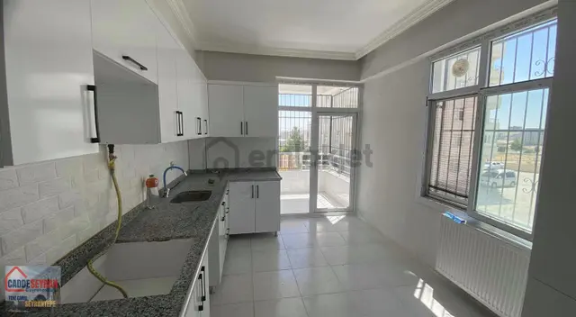 Cadde Seyran'dan Kiralık 2+1, 112 Acilin Altında 3
