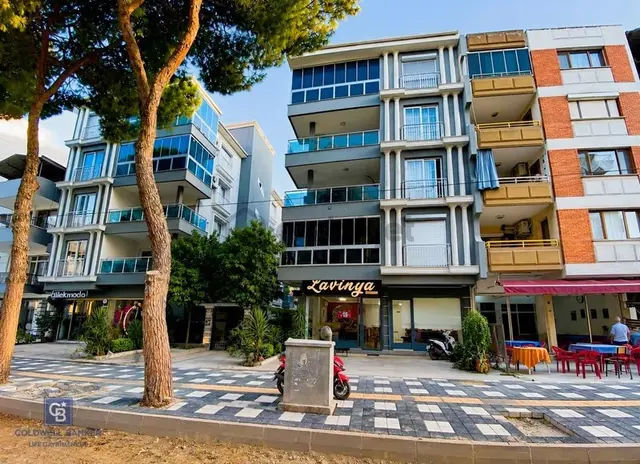 Manisa Salihli'nin Gözde Lokasyonunda Ferah 3+1 Satılık Daire 1