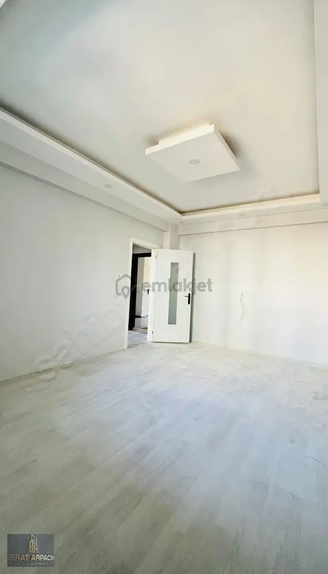 Berat Arpacık Gayrimenkul'dan Kiralık 2+0 Daire 2