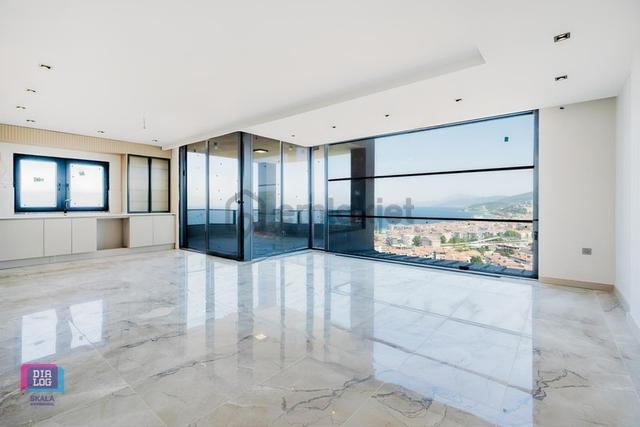 Mudanya Yeni Mahalle'de Deniz Manzaralı Site İçi 4+1 Lüks Yaşam 1