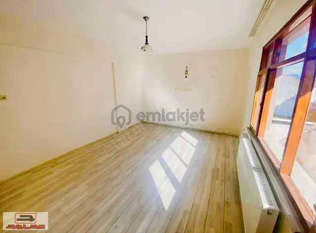 Atlas Emlak Kiralık 3+1 Arakat Derince Çenesuyu 3