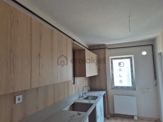 Rt Safir'den Demirtaş Yeni Hayat Sitesinde Satılık 3+1 Arakat Daire 2