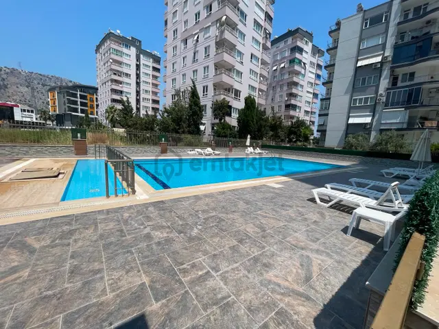 Antalya Konyaaltı Yenı Bınada Yenı Eşyalı 1 + 1 Kıralık Daıre 2