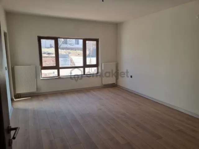 Kırıkkale Delice Çerikli Toki 2.etap Devirli 3+1 Sıfır Daire 3