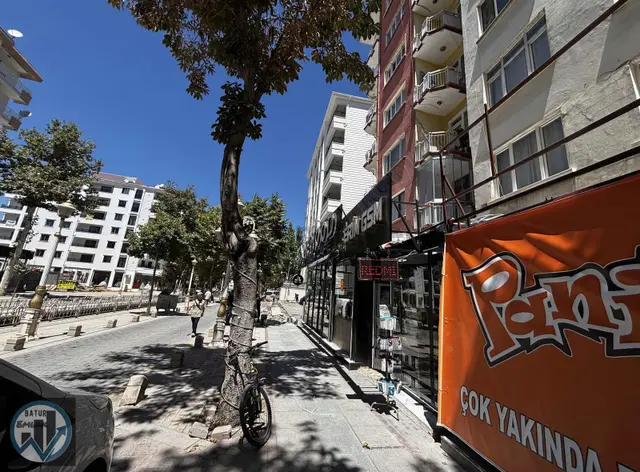 Batur Gayrimenkul'den Kanal Boyunda Satılık Ara Kat Daire 2