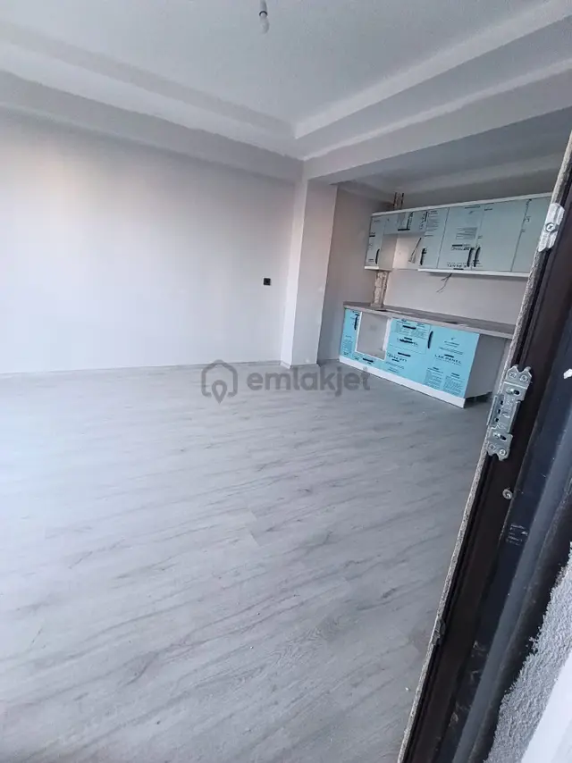 Edremit Merkezde Satılık Sıfır Daire 2