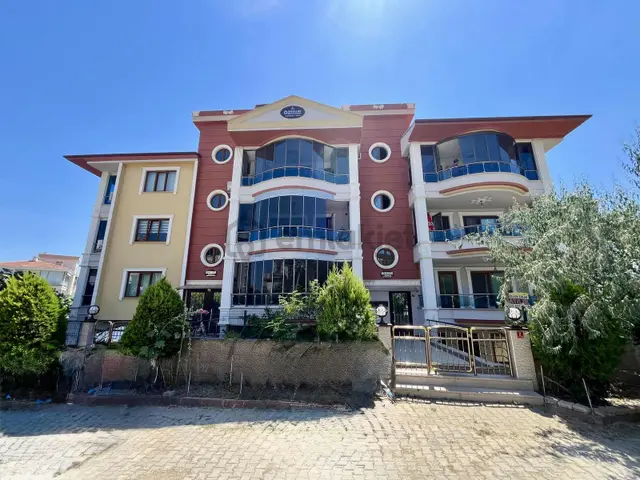 Öz Efe'den Altınolukta Tek Daire Fiyatına 2 Daire 1