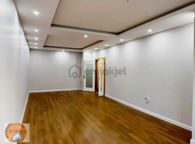 Mimaroba Corner Life Kıymetli Cephede 2+1 Satılık Boş Daire 2