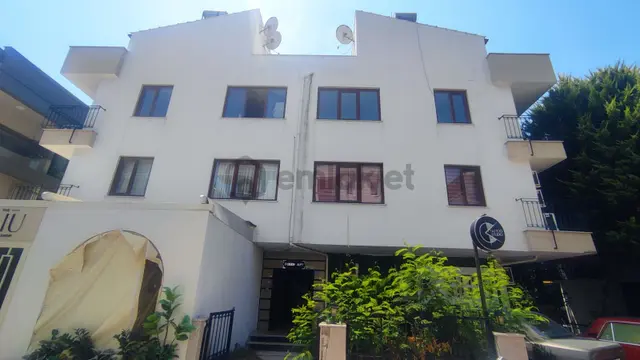 Antalya Muratpaşa Lara'da Komple Bina 1