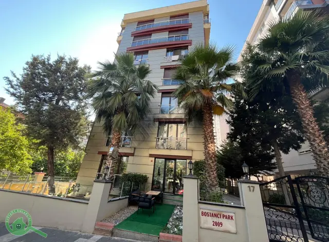 Bostancı Park'ta 2+1 Kapalı Otoparklı Bgm'ye Yakın Satılık Daire 1
