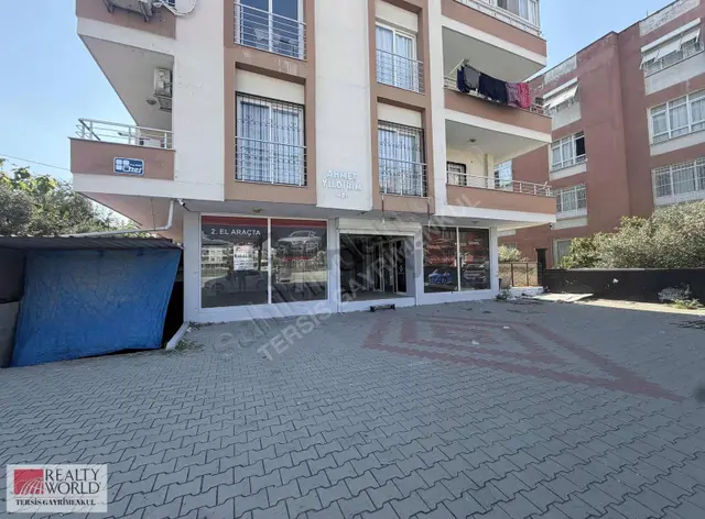 Rw Tersis'den Şehit İshak Mahallesinde Kiralık Dükkan 2