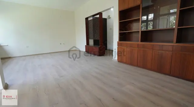 Doğaiçinde Ümitköy 3+1 Metroyakını Anacadde Güneybakımlı Elitten 2
