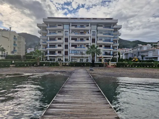 Marmaris Denize Sıfır 3+1 Kiralık Lüks Residence 1