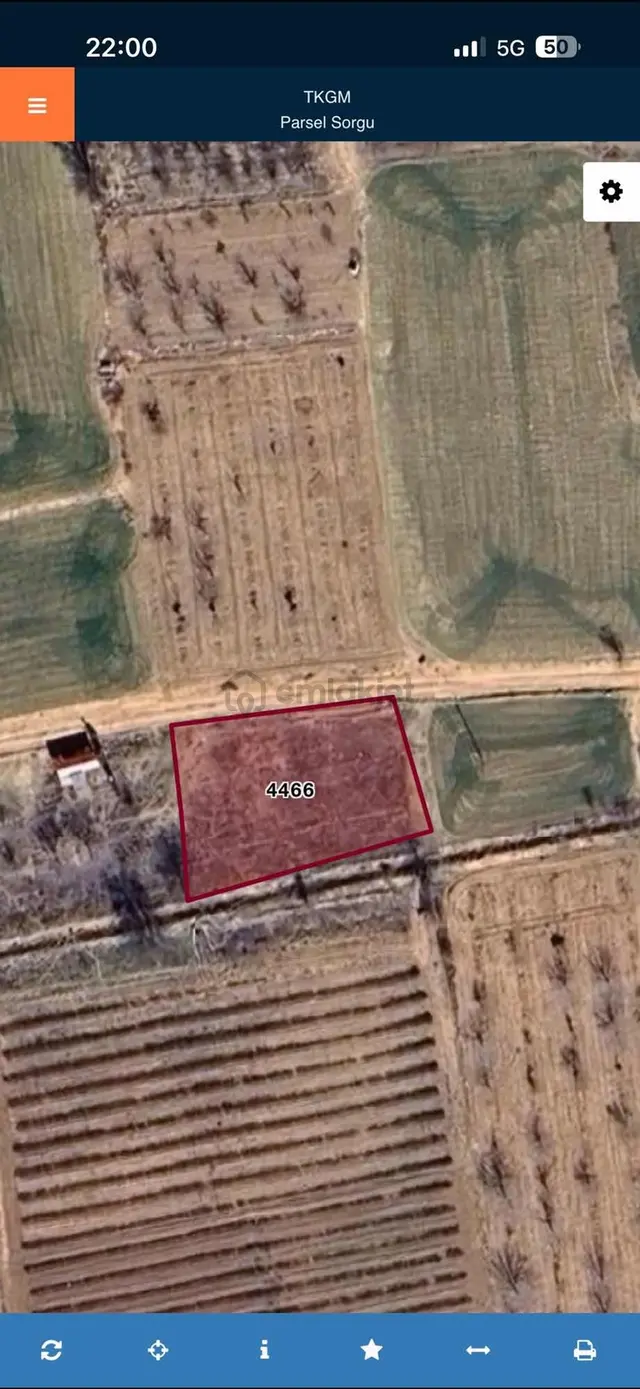 Senir'de Göl Manzaralı 913m2 Tek Tapu Satılık Arazi 1