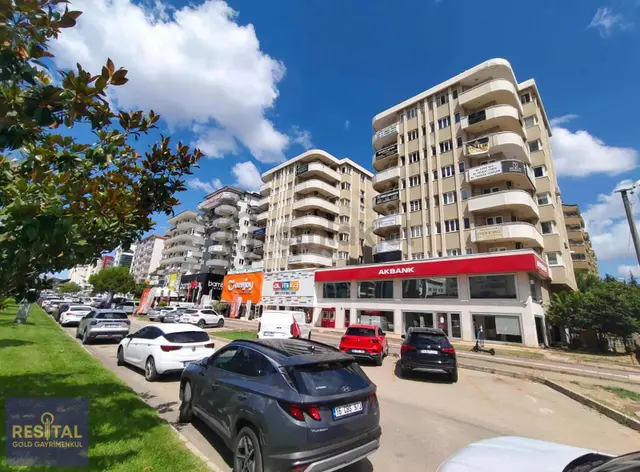 İhsaniye Mah. İzmir Yokuna Cephe Atalay6 Sitesinde Satılık Ofis 1