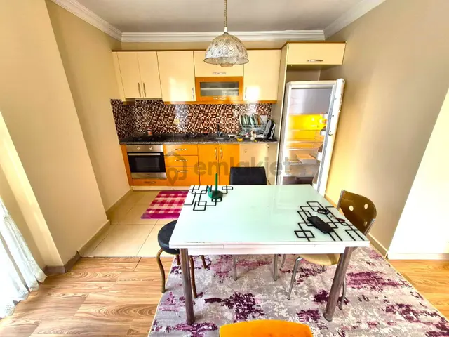 Melodi'den Altınkum'un En Geniş Evlerinden Full Eşyalı Ara Kat 1+1 Denize Yakın Daire 1