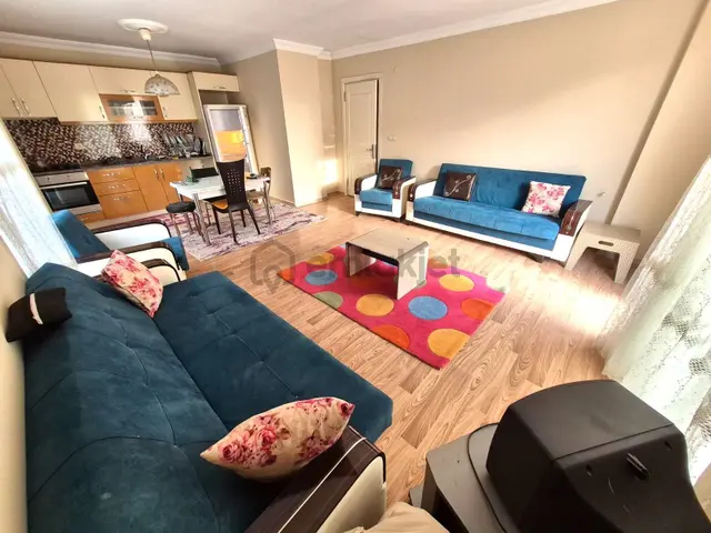 Melodi'den Altınkum'un En Geniş Evlerinden Full Eşyalı Ara Kat 1+1 Denize Yakın Daire 2