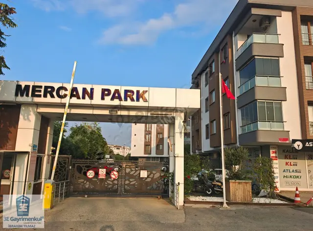 Mercan Park Sitesi Göl Manzaralı Eşyalı 3+1 135m2 3e Gayrimenkul 1