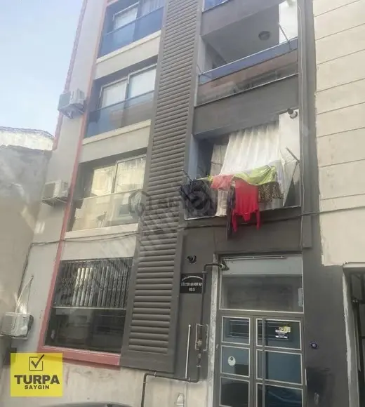 Turpa Saygın'dan Gülyaka Mahallesinde 1+1 Satılık Daire 1