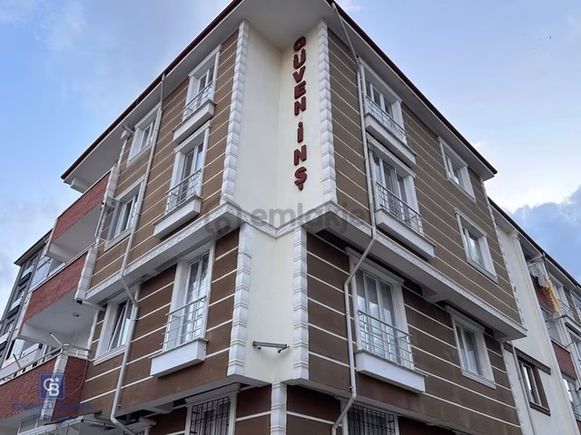 Tosya Merkez Devlet Hastanesi Yakını Ferah 3+1 Satılık Daire 1