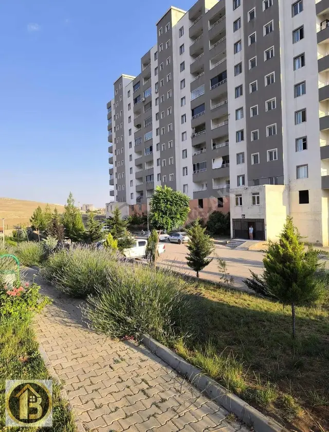 Diyarbakır Yolunda Site İçi Satılık 3 + 1 Daıre 1