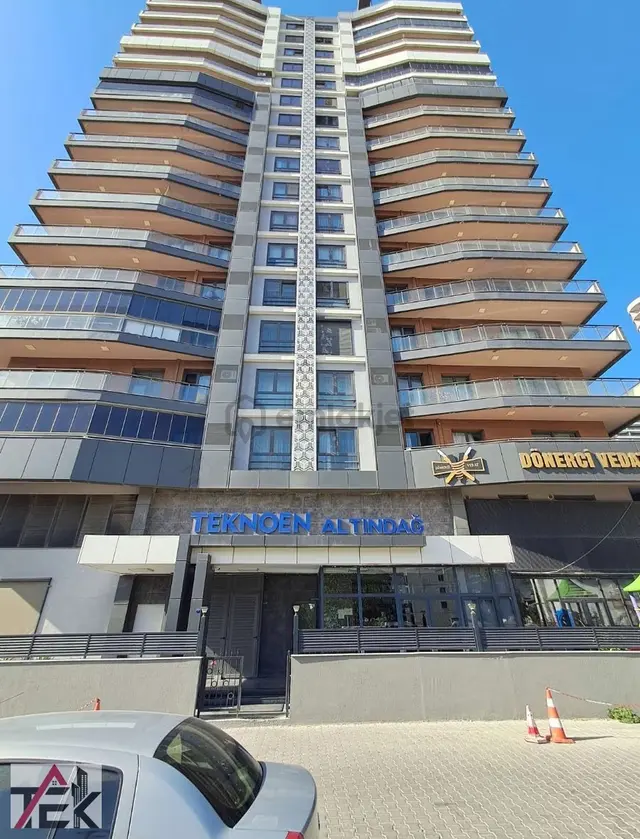 Rezidansta 2+1 Yaşam Fırsatı Full Eşyalı 1