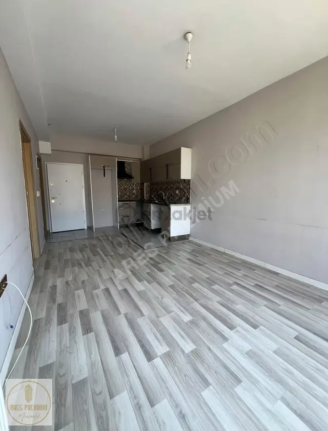 Ares'den Site İçinde 1+1 Kiralık Daire 2