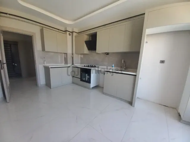 Emrah Çiftci'den Selçuklu Parsana Mah.stadyum Civarı Satılık 3+1 Sıfır Lüks Daireler 1