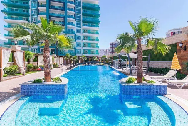 Olimpia Garden Res.'te Havuz Manzaralı Geniş 1+1 Eşyalı Daire