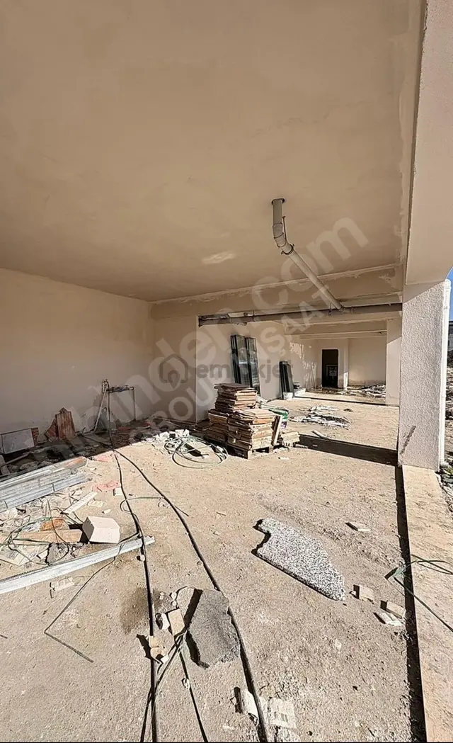 Projemax'tan Hadımköy Biruni Caddesnde Satılık 750m2 Sıfr Dükkan 2