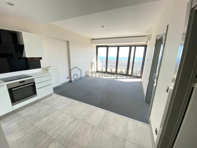 Pegaas'tan Allure Tower'da 24.kat E5-deniz Manzaralı 1+1 Daire 2