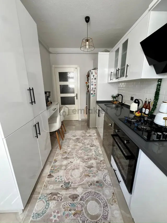 Cadde Seyrandan Satılık Ful Yapılı Arakat 2+1 86m2 Borçsuz Toki 2