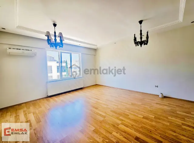 Çağlayan Bilfen Koleji Yanında 5+1 Doğalgazlı Kiralık Dubleks 1